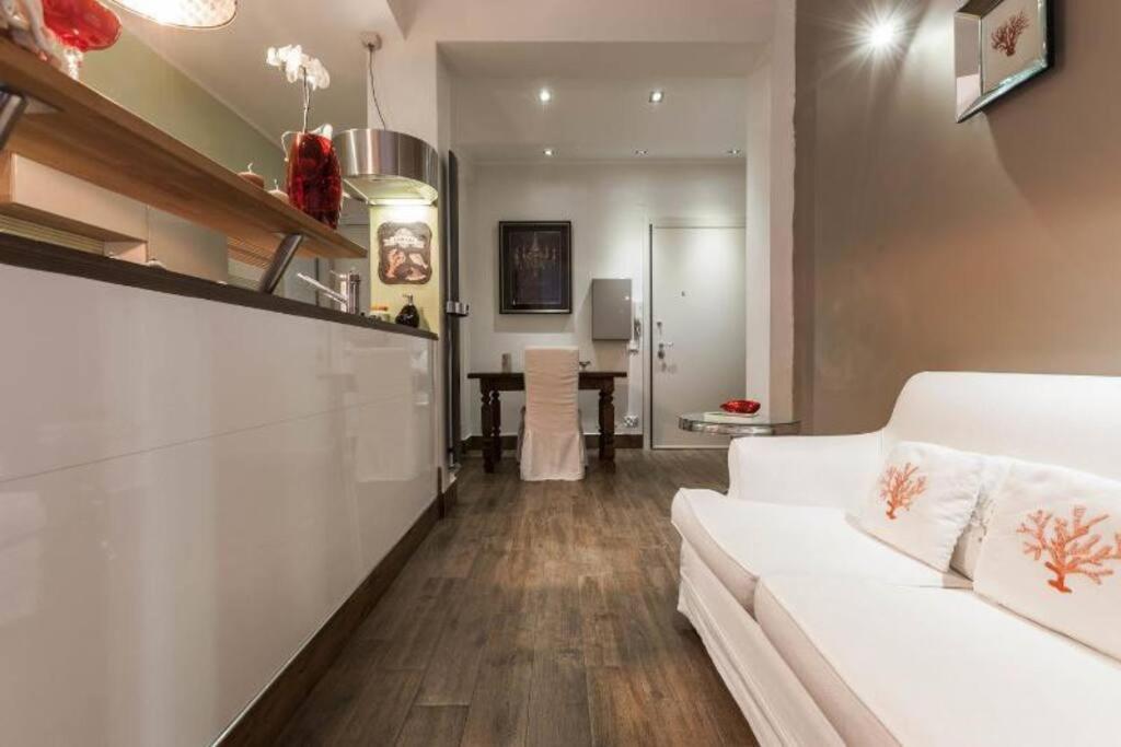 Lily'S - Near Harbor And Downtown With Terrace - Italy Flat Vacation Apartman Genova Kültér fotó