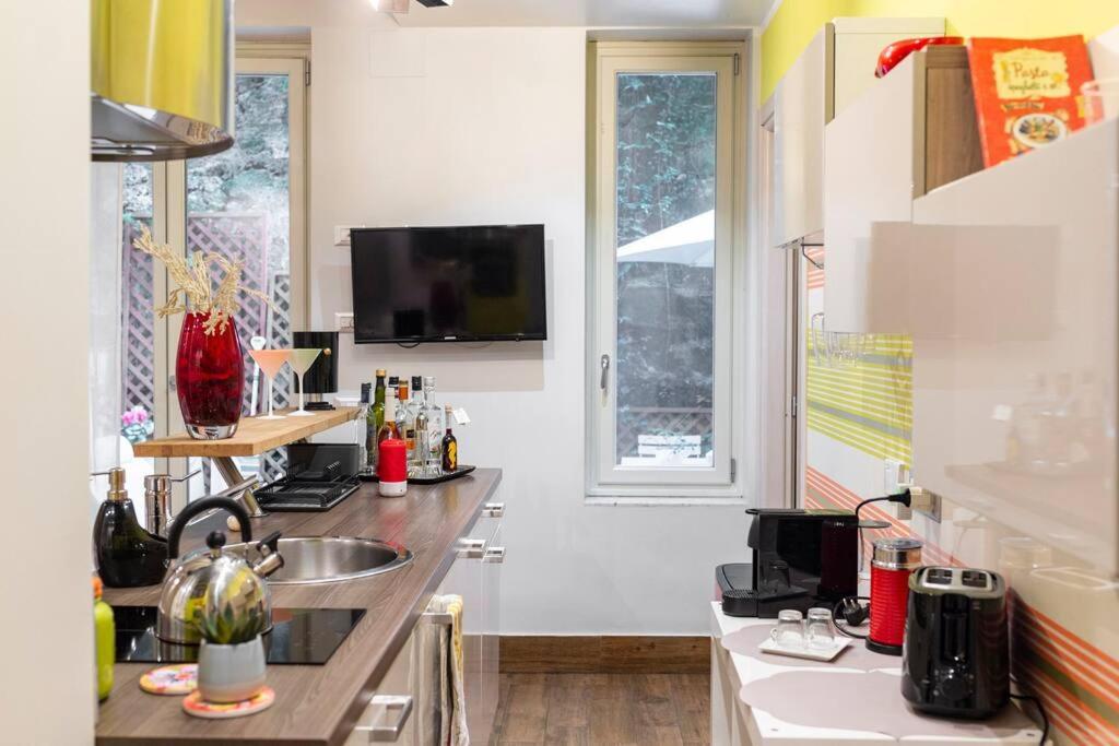 Lily'S - Near Harbor And Downtown With Terrace - Italy Flat Vacation Apartman Genova Kültér fotó