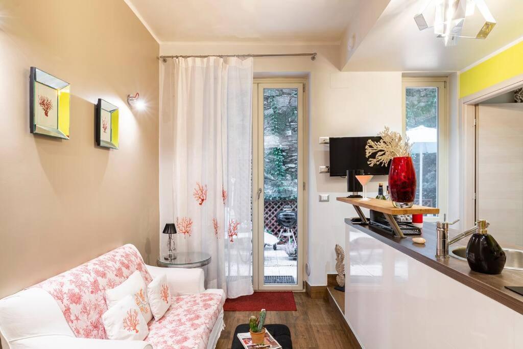Lily'S - Near Harbor And Downtown With Terrace - Italy Flat Vacation Apartman Genova Kültér fotó