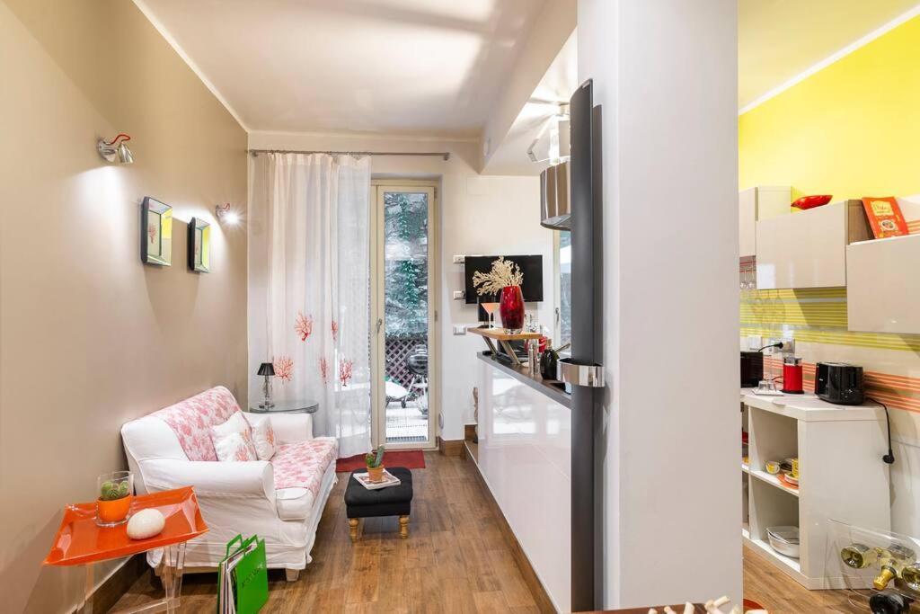 Lily'S - Near Harbor And Downtown With Terrace - Italy Flat Vacation Apartman Genova Kültér fotó