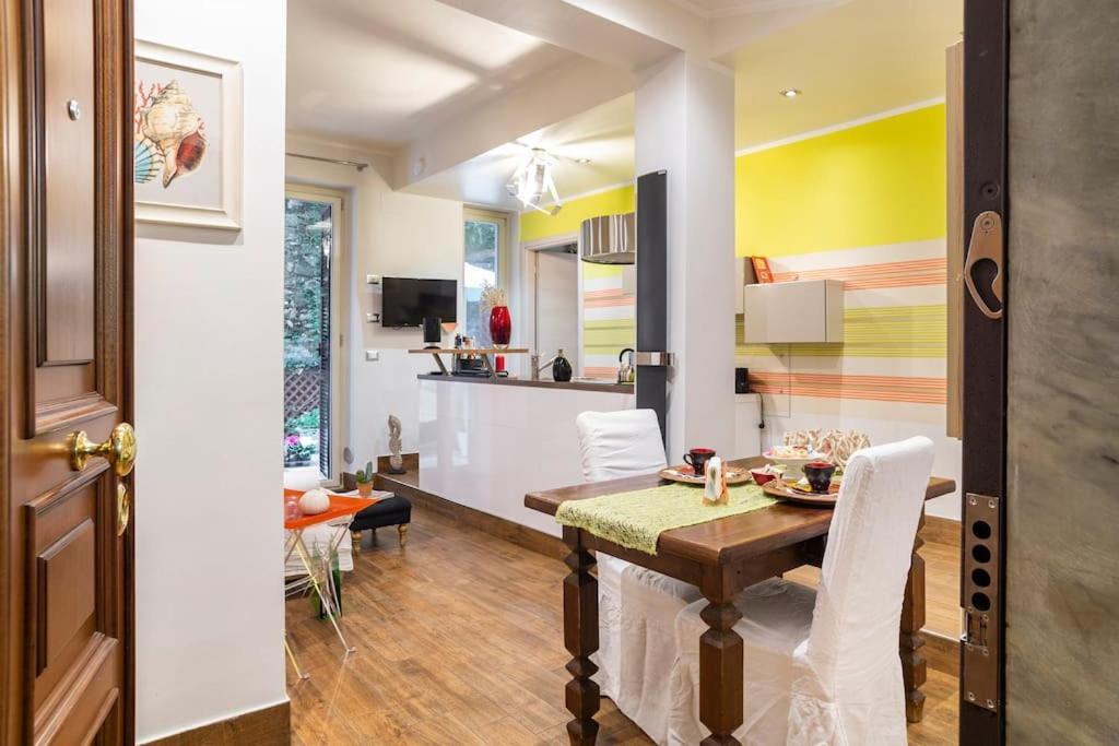 Lily'S - Near Harbor And Downtown With Terrace - Italy Flat Vacation Apartman Genova Kültér fotó