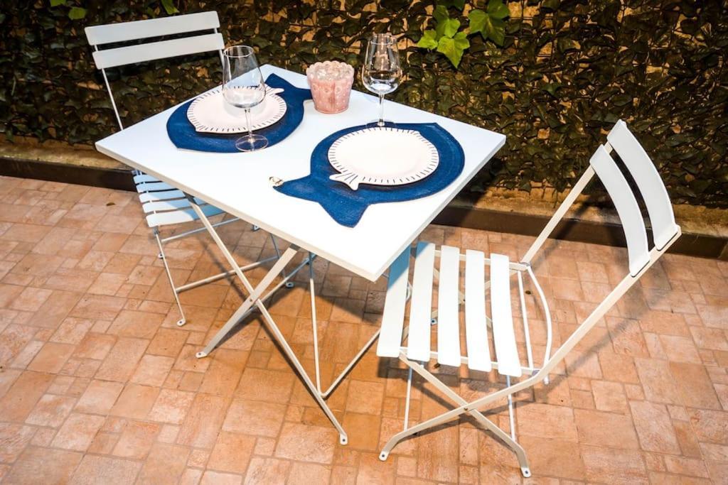 Lily'S - Near Harbor And Downtown With Terrace - Italy Flat Vacation Apartman Genova Kültér fotó